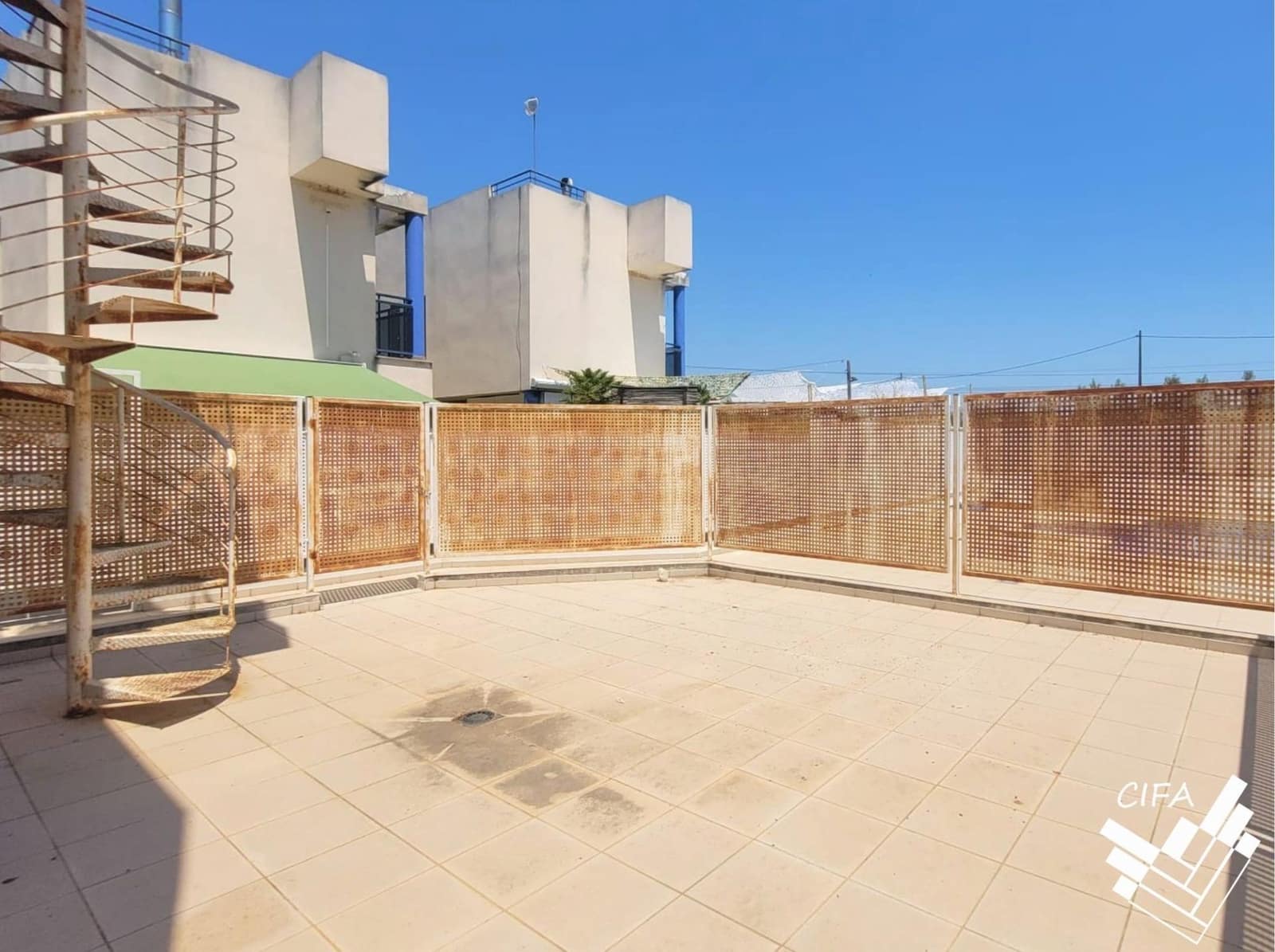 3 bedroom Apartment for sale in Vinaros with garage - € 211,000 (Ref: 9408065)