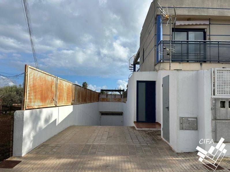 3 bedroom Apartment for sale in Vinaros with garage - € 211,000 (Ref: 9408066)