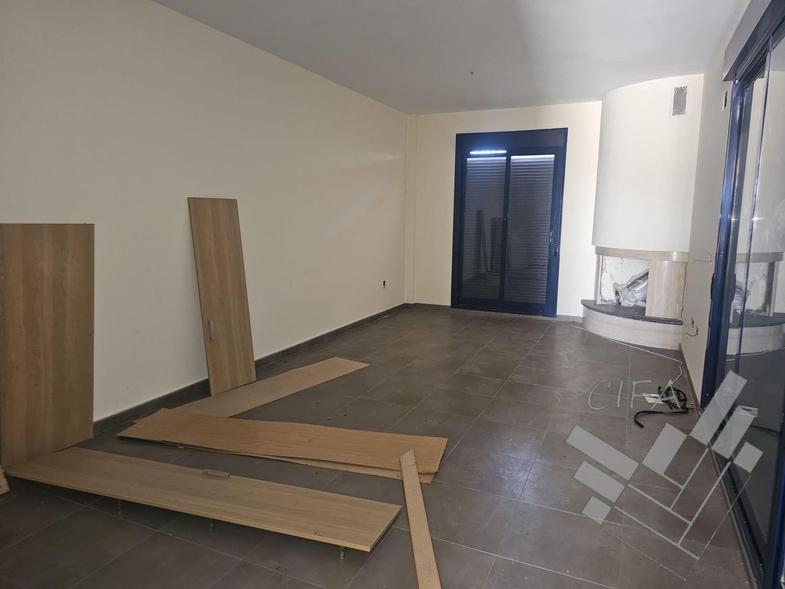 3 bedroom Apartment for sale in Vinaros with garage - € 211,000 (Ref: 9408066)