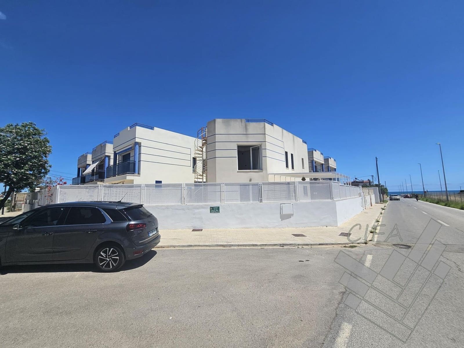 3 bedroom Apartment for sale in Vinaros with garage - € 211,000 (Ref: 9408066)