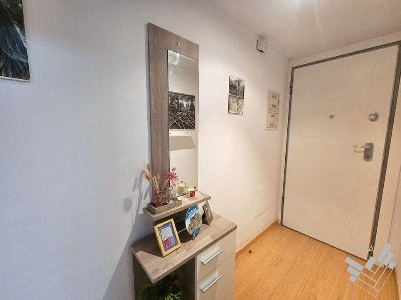 3 slaapkamer Flat te koop in Vinaros - € 170.000 (Ref: 9411001)