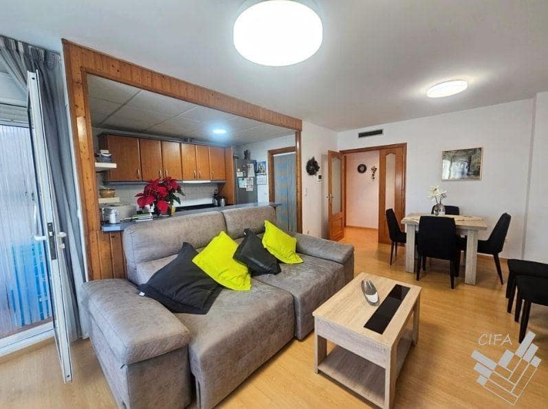 3 slaapkamer Flat te koop in Vinaros - € 170.000 (Ref: 9411001)