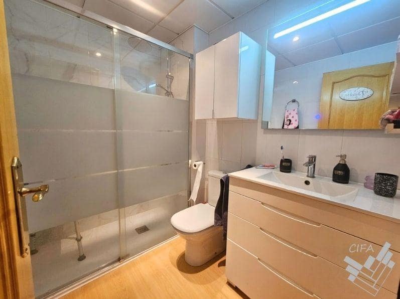 3 slaapkamer Flat te koop in Vinaros - € 170.000 (Ref: 9411001)