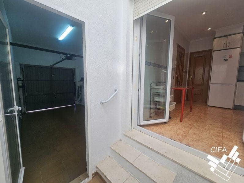 4 soveværelse Rækkehus til salg i Benicarlo med garage - € 298.000 (Ref: 9414127)