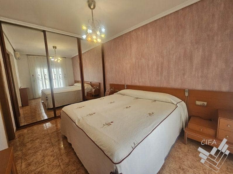 4 soveværelse Rækkehus til salg i Benicarlo med garage - € 298.000 (Ref: 9414127)