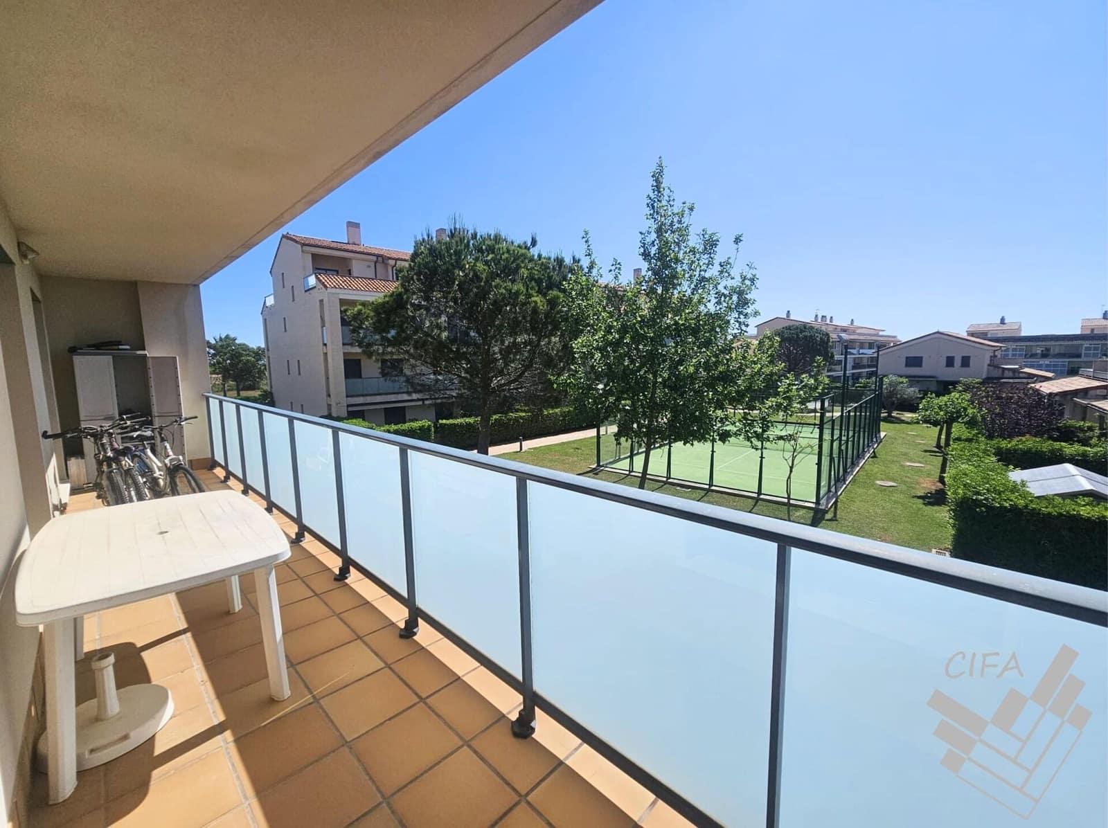2 bedroom Flat for sale in Sant Jordi with pool garage - € 130,000 (Ref: 9446360)