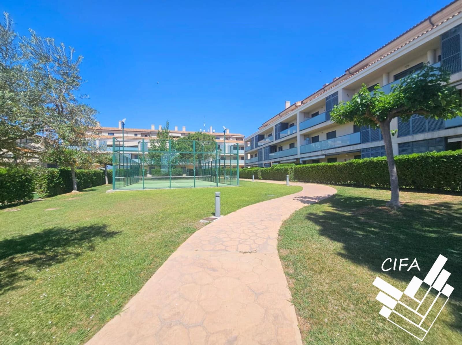 2 bedroom Flat for sale in Sant Jordi with pool garage - € 130,000 (Ref: 9446360)