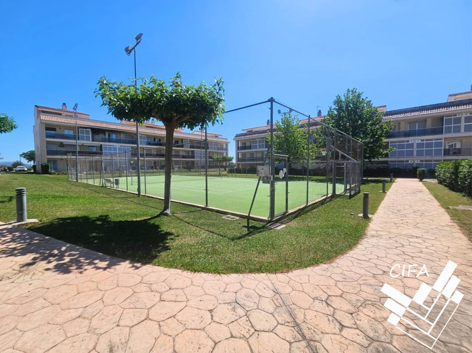 2 bedroom Flat for sale in Sant Jordi with pool garage - € 130,000 (Ref: 9446360)