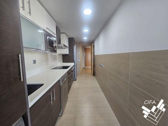 Piso de 2 habitaciones en Vinaròs en alquiler con piscina - 800 € (Ref: 9446361)