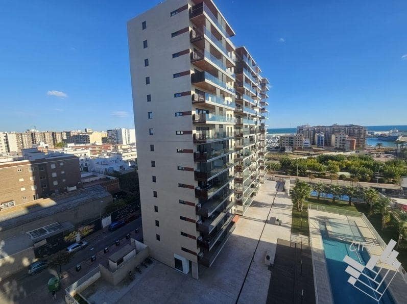 Piso de 2 habitaciones en Vinaròs en alquiler con piscina - 800 € (Ref: 9446361)