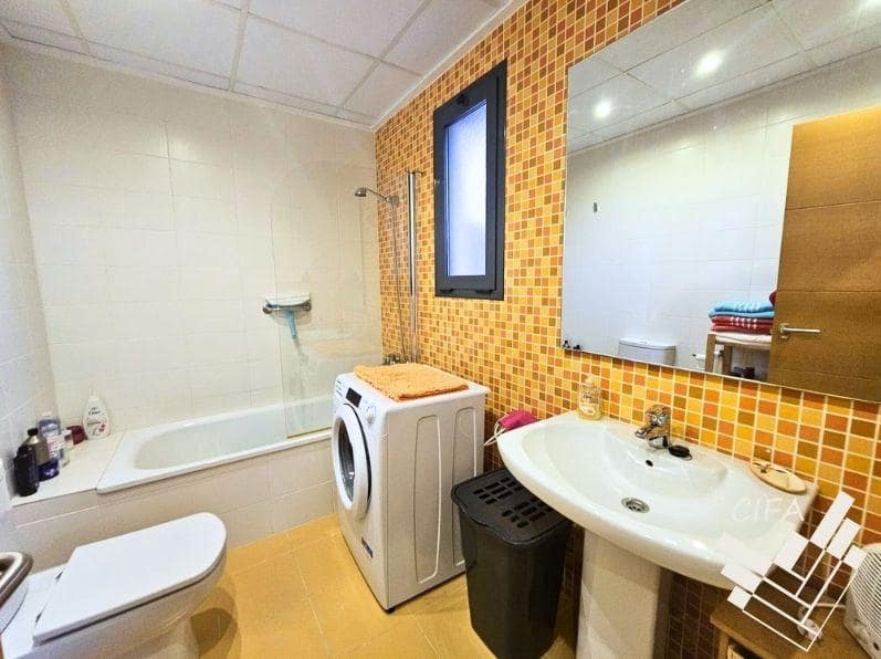 2 soveværelse Penthouse til salg i Sant Jordi med swimmingpool - € 165.000 (Ref: 9446362)