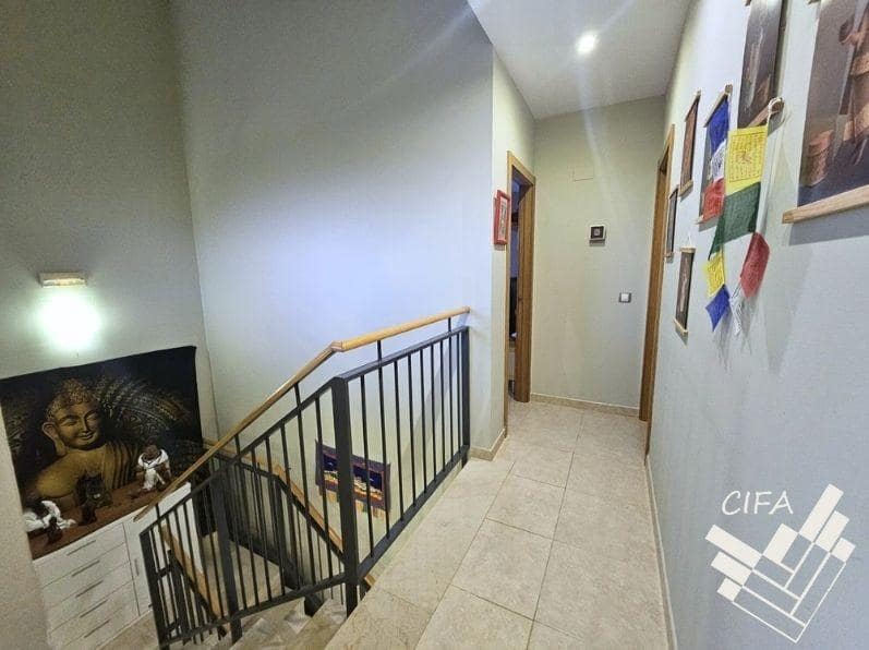 2 soveværelse Penthouse til salg i Sant Jordi med swimmingpool - € 165.000 (Ref: 9446362)