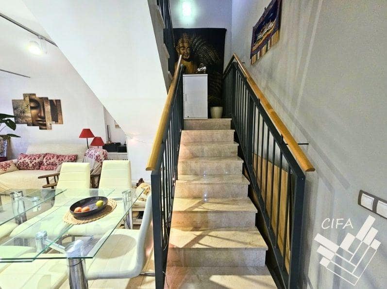 2 soveværelse Penthouse til salg i Sant Jordi med swimmingpool - € 165.000 (Ref: 9446362)