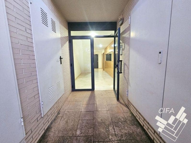 2 soveværelse Penthouse til salg i Sant Jordi med swimmingpool - € 165.000 (Ref: 9446362)