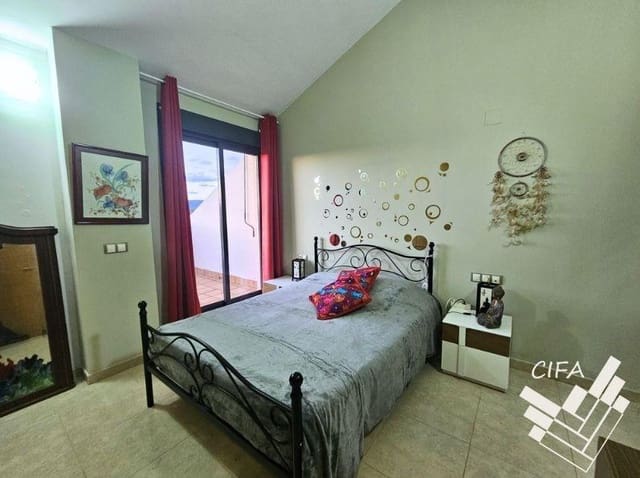 2 bedroom Penthouse for sale in Sant Jordi with pool - € 165,000 (Ref: 9446362)