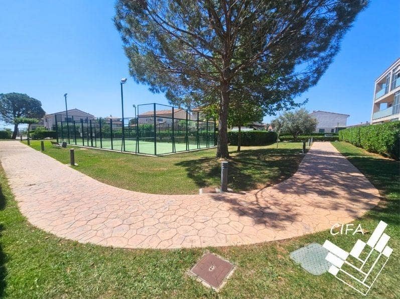 2 soveværelse Penthouse til salg i Sant Jordi med swimmingpool - € 165.000 (Ref: 9446362)