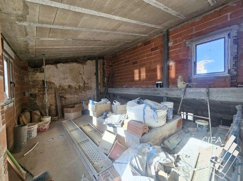 Willa na sprzedaż w Sant Mateu - 600 000 € (Ref: 9452152)