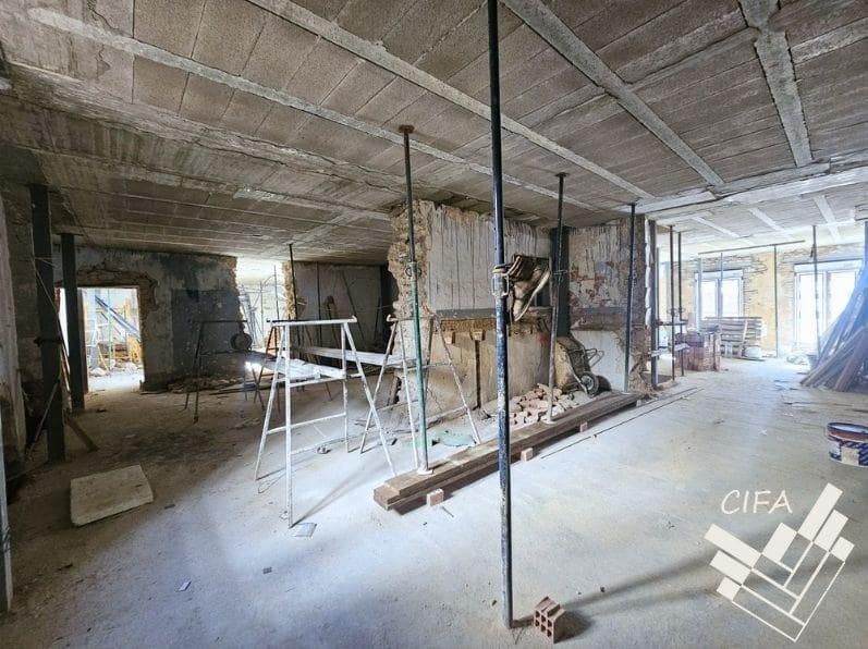 Villa for sale in Sant Mateu - € 600,000 (Ref: 9452152)