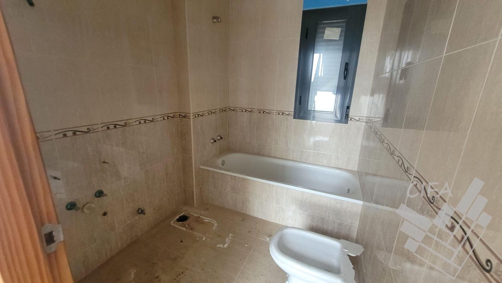 3 sypialnia Dom na sprzedaż w Vinaros z garażem - 199 000 € (Ref: 9452154)