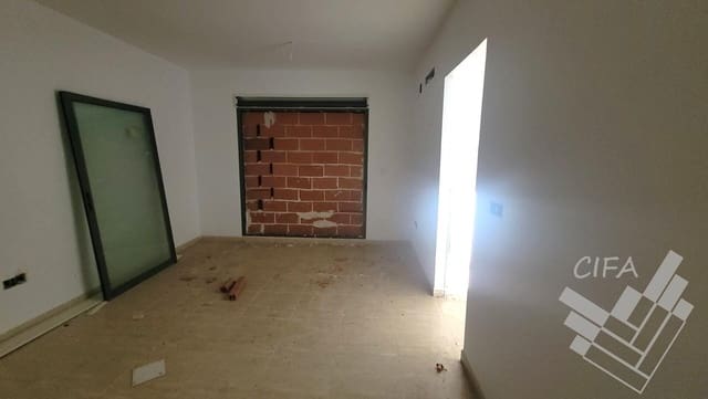 3 chambre Maison de Ville à vendre à Vinaròs avec garage - 199 000 € (Ref: 9452154)