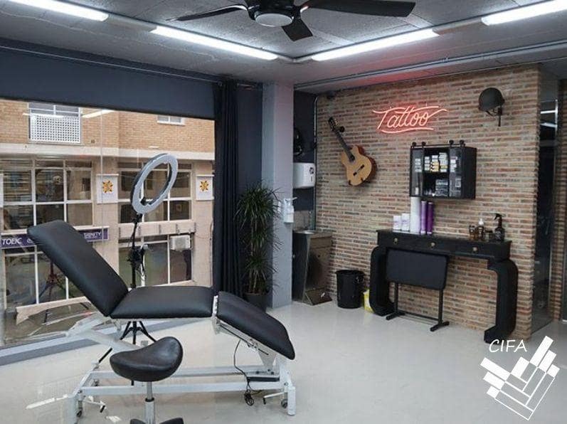 Commercieel te huur in Vinaros - € 750 (Ref: 9462114)