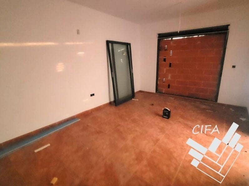 4 bedroom Terraced Villa for sale in Vinaros with pool garage - € 199,000 (Ref: 9472986)