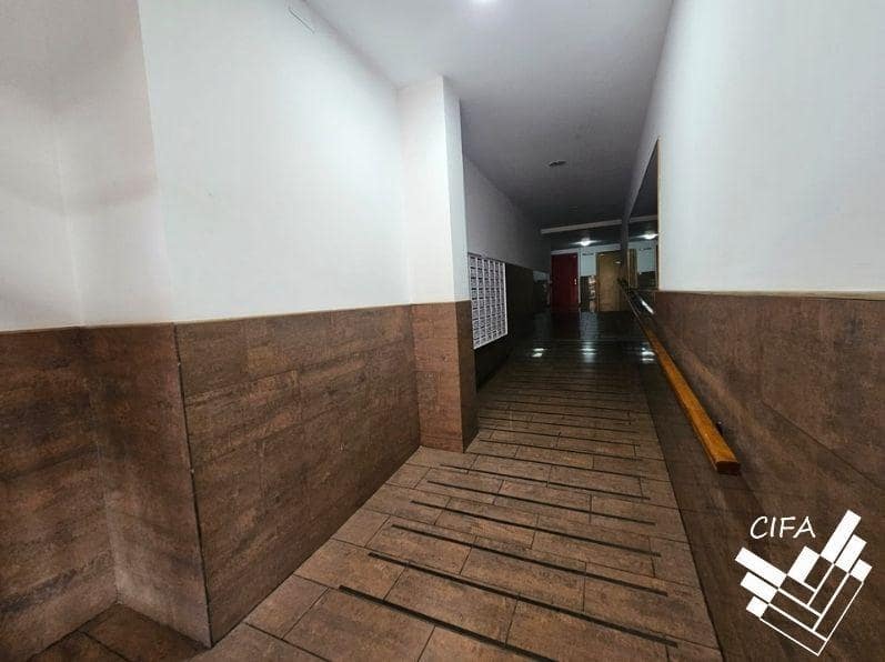 4 makuuhuone Asunto myytävänä paikassa Oropesa  mukana uima-altaan - 187 500 € (Ref: 9474219)