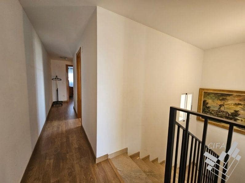 4 makuuhuone Asunto myytävänä paikassa Oropesa  mukana uima-altaan - 187 500 € (Ref: 9474219)