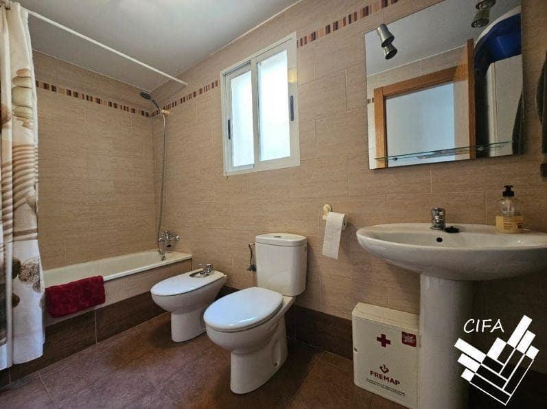 4 soverom Leilighet til salgs i Oropesa  med svømmebasseng - € 187 500 (Ref: 9474219)