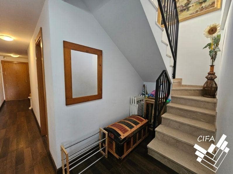 4 soverom Leilighet til salgs i Oropesa  med svømmebasseng - € 187 500 (Ref: 9474219)