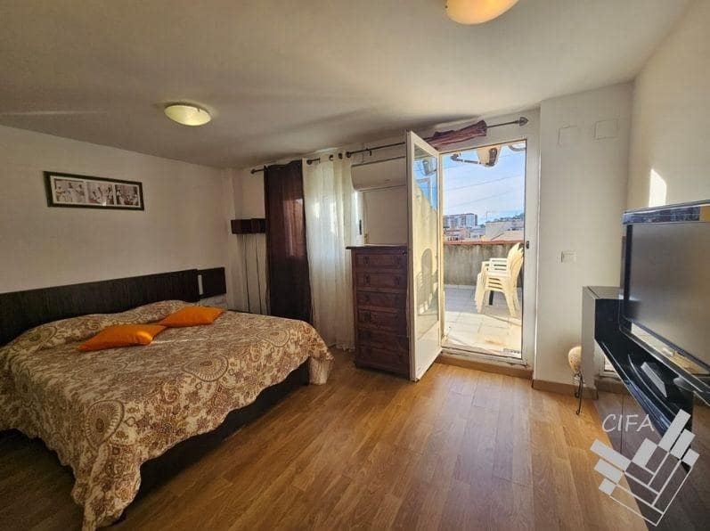 4 soverom Leilighet til salgs i Oropesa  med svømmebasseng - € 187 500 (Ref: 9474219)