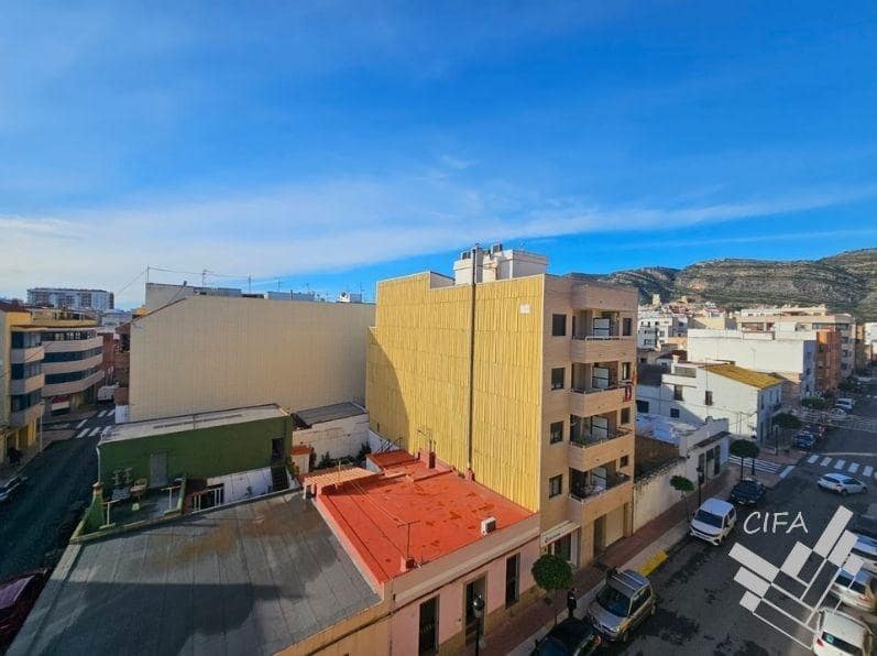 4 soverom Leilighet til salgs i Oropesa  med svømmebasseng - € 187 500 (Ref: 9474219)