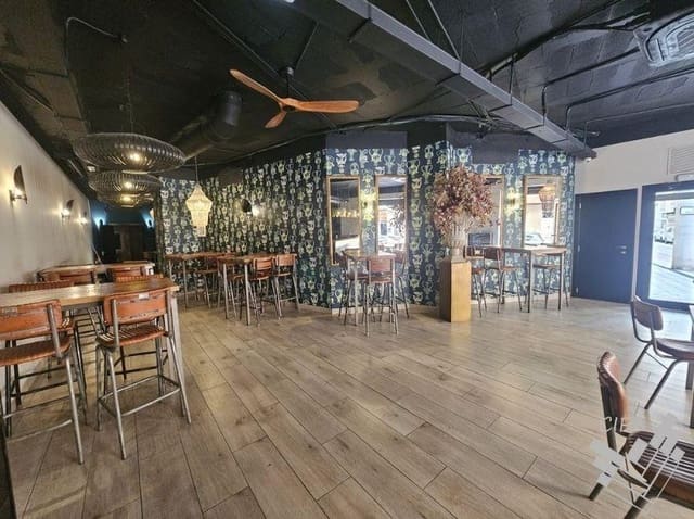 Yritys vuokrattavana paikassa Vinaròs - 1 100 € (Ref: 9481207)