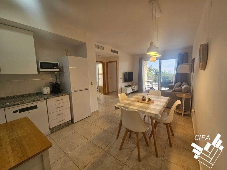 2 sovrum Lägenhet att hyra i Sant Jordi med pool - 600 € (Ref: 9488356)