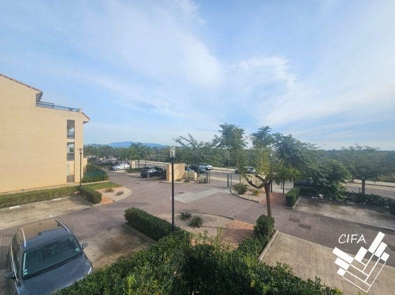 2 sovrum Lägenhet att hyra i Sant Jordi med pool - 600 € (Ref: 9488356)