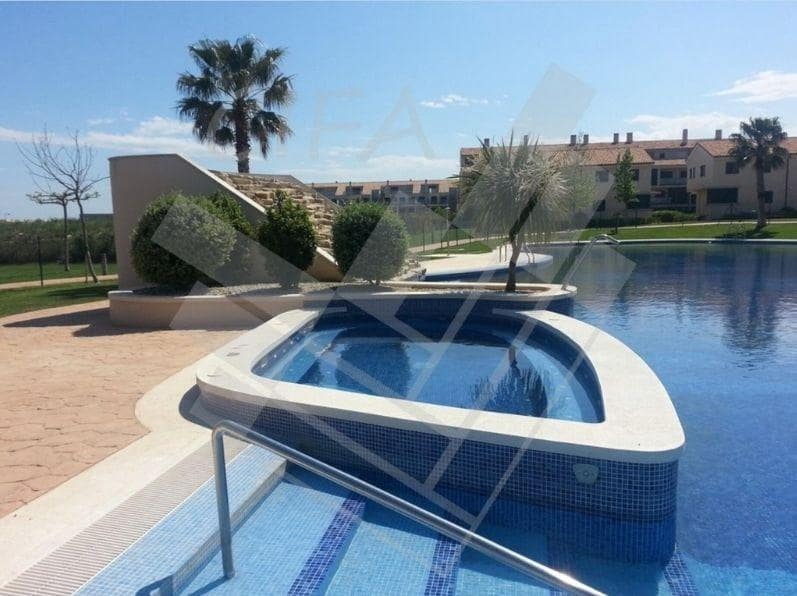 2 sovrum Lägenhet att hyra i Sant Jordi med pool - 600 € (Ref: 9488356)