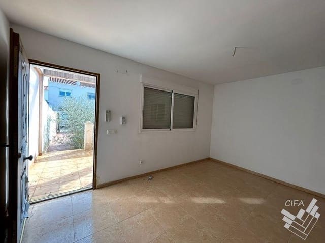 4 soverom Kjedet enebolig til salgs i Vinaròs med svømmebasseng garasje - € 634 000 (Ref: 9502391)