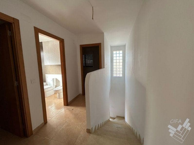 4 soverom Kjedet enebolig til salgs i Vinaros med svømmebasseng garasje - € 634 000 (Ref: 9502391)