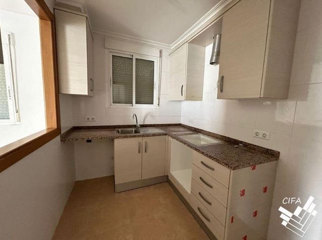 4 soverom Kjedet enebolig til salgs i Vinaròs med svømmebasseng garasje - € 634 000 (Ref: 9502391)