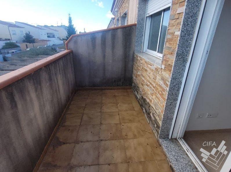 4 soverom Kjedet enebolig til salgs i Vinaros med svømmebasseng garasje - € 634 000 (Ref: 9502391)