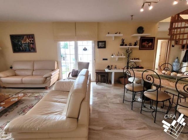 5 soverom Villa til salgs i Vinaròs med svømmebasseng - € 450 000 (Ref: 9504320)