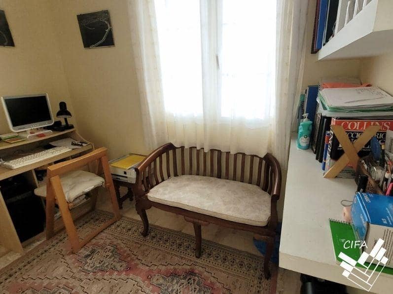 5 slaapkamer Villa te koop in Vinaros met zwembad - € 450.000 (Ref: 9504320)