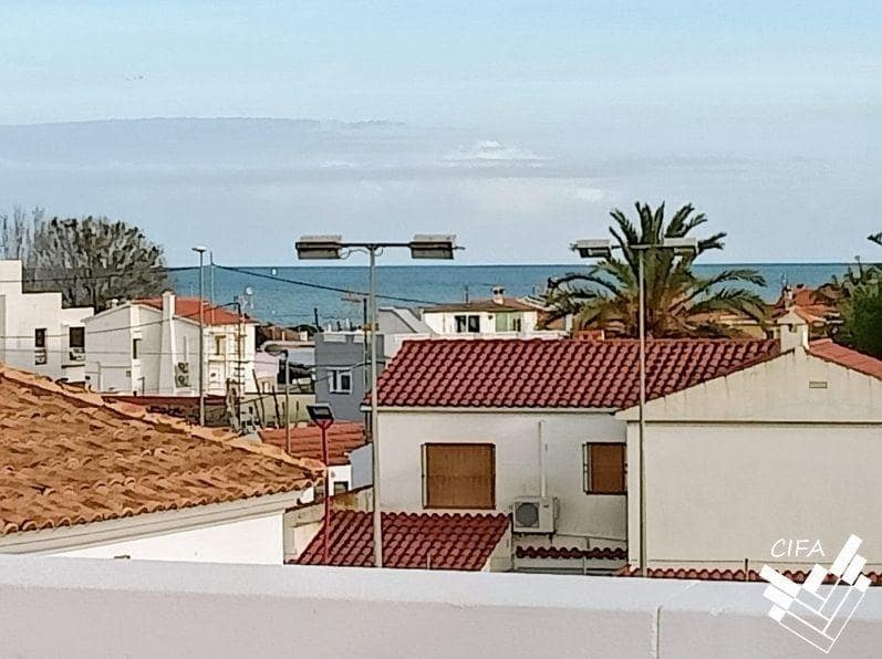 5 slaapkamer Villa te koop in Vinaros met zwembad - € 450.000 (Ref: 9504320)