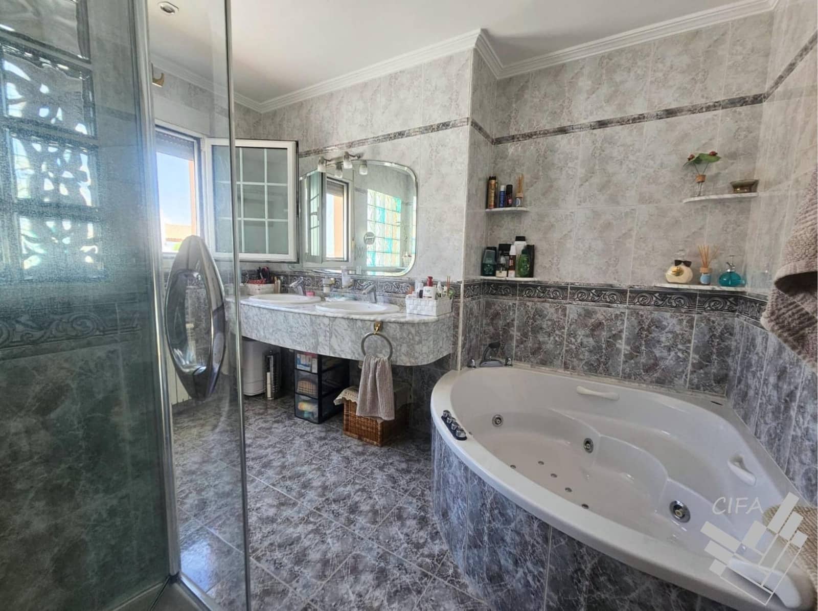 5 chambre Villa/Maison à vendre à Vinaros avec piscine garage - 435 000 € (Ref: 9504320)