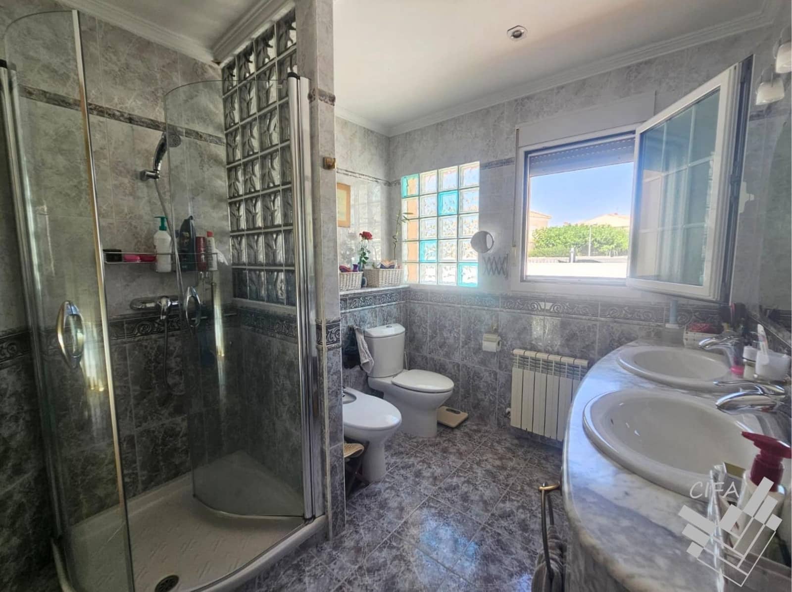 5 chambre Villa/Maison à vendre à Vinaros avec piscine garage - 435 000 € (Ref: 9504320)