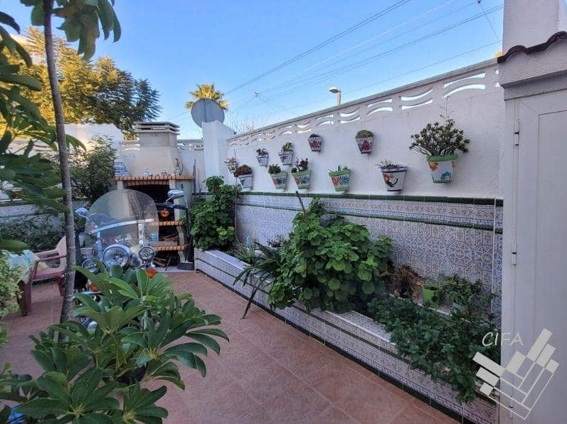 4 makuuhuone Huvila myytävänä paikassa Vinaros - 213 000 € (Ref: 9508906)