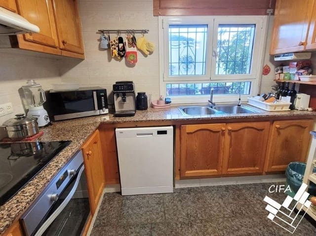 4 makuuhuone Huvila myytävänä paikassa Vinaròs - 213 000 € (Ref: 9508906)