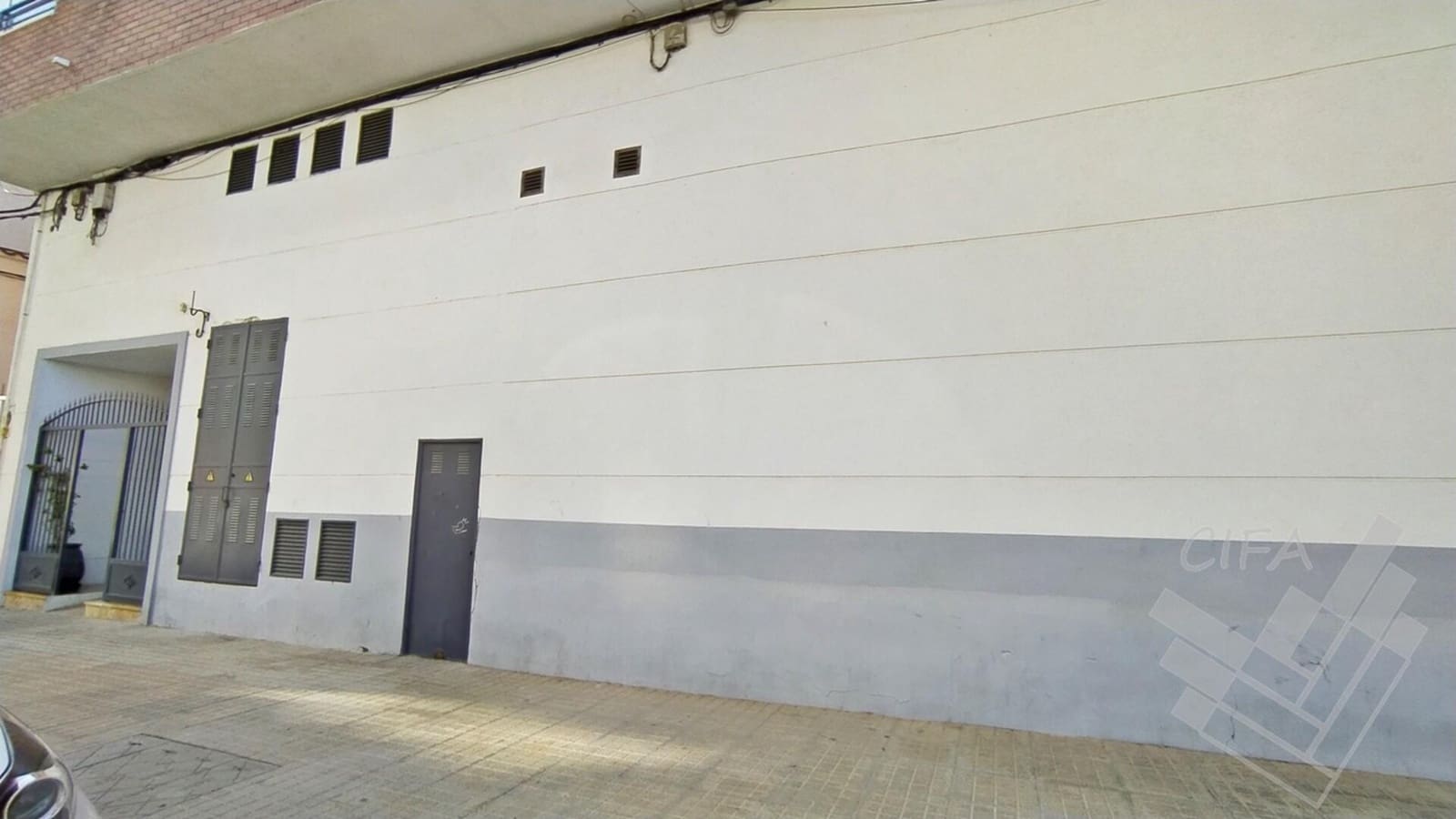 Garage for sale in Vinaros - € 21,000 (Ref: 9530880)