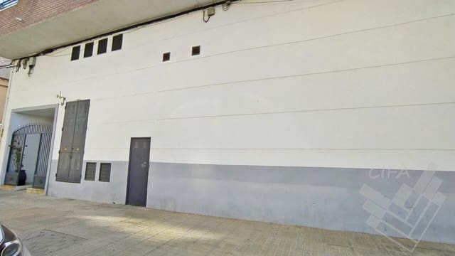 Garage à vendre à Vinaròs - 21 000 € (Ref: 9530880)