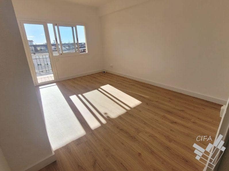 3 bedroom Flat for sale in Vinaros - € 138,000 (Ref: 9534459)